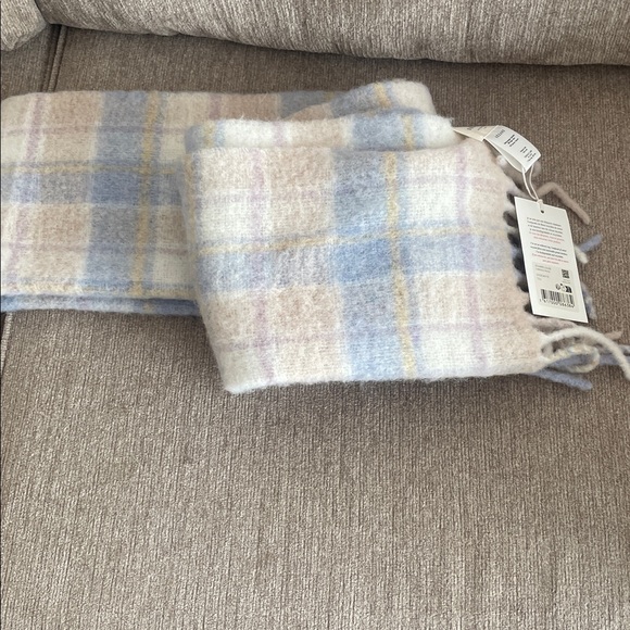 Sezane Louise Scarf. NWT - Picture 5 of 5
